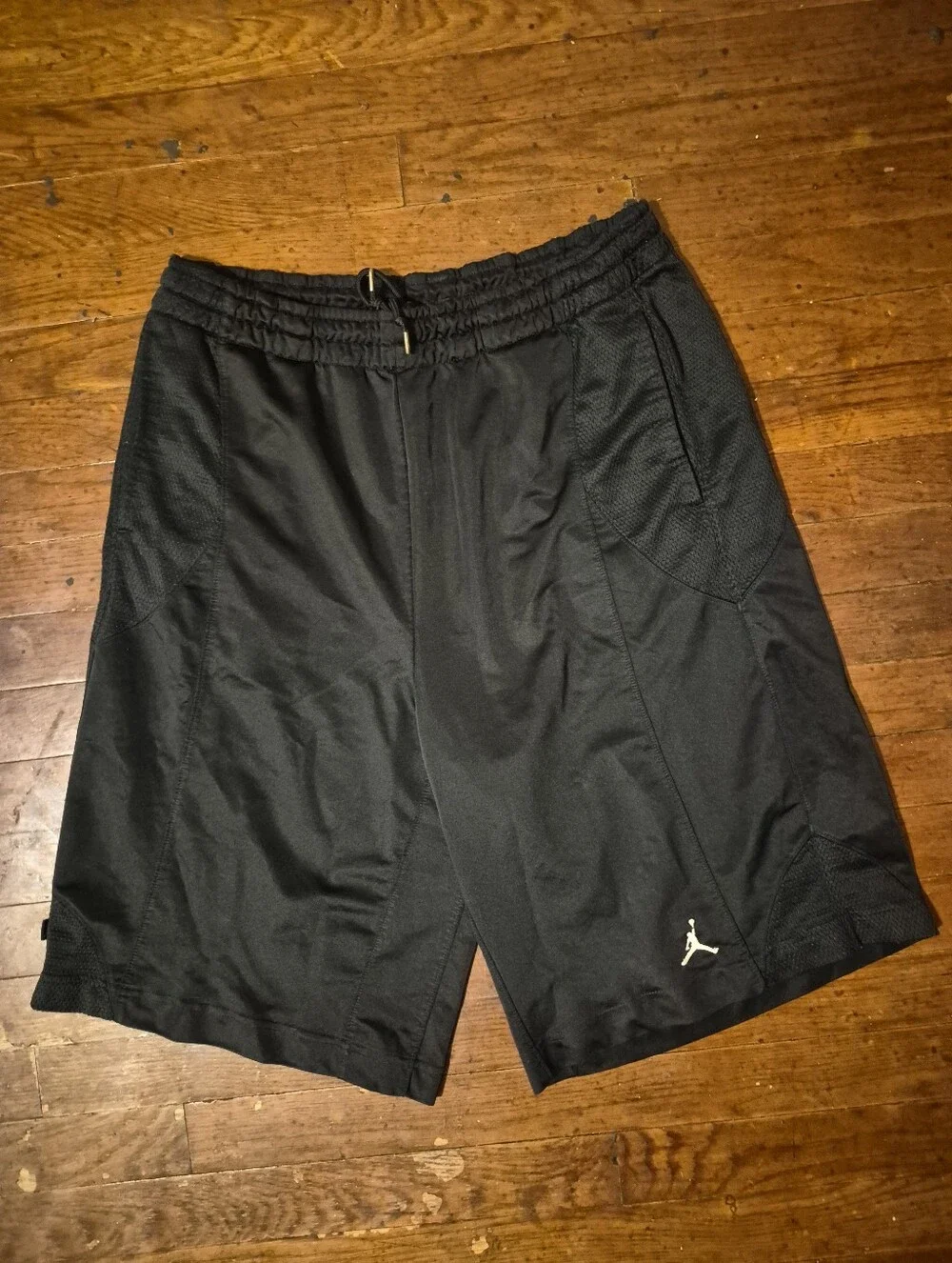 Jordan Black Men's Sz Large Athletic Basketball Shorts with White Jumpman